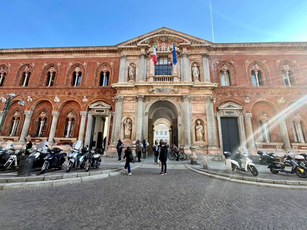 Zona - Shop via Festa del Perdono, Milano - photo 3