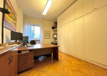 Camera da letto - Appartamento viale Vittorio Veneto, Milano - foto 23