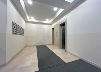 Interno palazzo - Appartamento viale Vittorio Veneto, Milano - foto 30