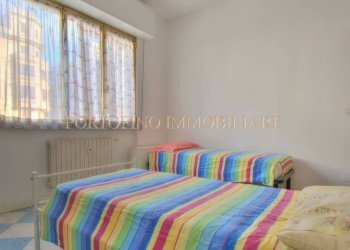 Camera da letto - Appartamento via Aurelia Ponente, 1, Rapallo - foto 17