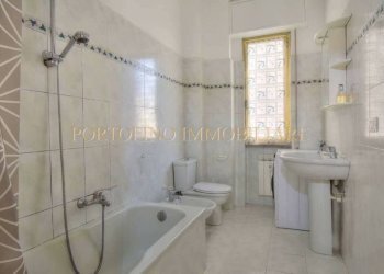 Bagno - Appartamento via Aurelia Ponente, 1, Rapallo - foto 30