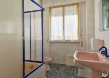 Bagno - Appartamento via Aurelia Ponente, 1, Rapallo - foto 31