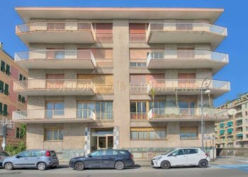 Facciata - Appartamento via Aurelia Ponente, 1, Rapallo - foto 40