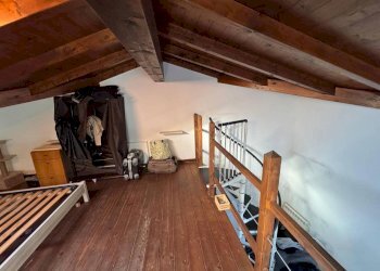 Camera da letto - Bilocale via Giuseppe Giusti, 40A, Somma Lombardo - foto 13