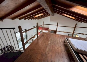 Camera da letto - Bilocale via Giuseppe Giusti, 40A, Somma Lombardo - foto 8