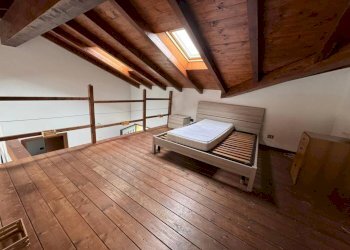 Camera da letto - Bilocale via Giuseppe Giusti, 40A, Somma Lombardo - foto 13