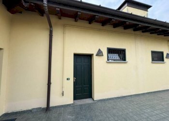 Ingresso - Bilocale via Giuseppe Giusti, 40A, Somma Lombardo - foto 23