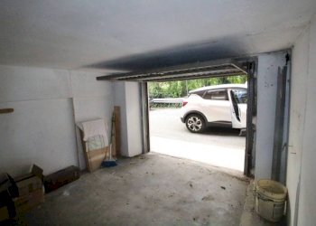 Box auto - Box via della Torrazza, Genova (zona Prà) - foto 1