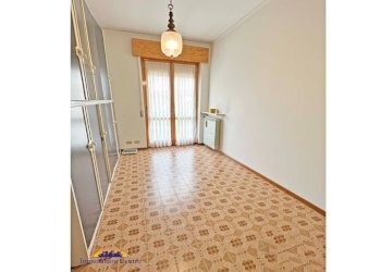 Camera da letto - Villa a Schiera via Tartaro, 32, Povegliano Veronese - foto 14