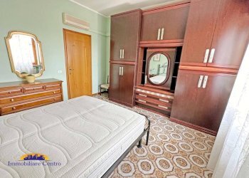 Camera da letto - Villa a Schiera via Tartaro, 32, Povegliano Veronese - foto 11