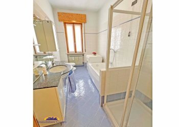 Bagno - Villa a Schiera via Tartaro, 32, Povegliano Veronese - foto 12