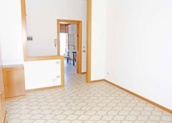 Soggiorno - Villa a Schiera via Tartaro, 32, Povegliano Veronese - foto 18