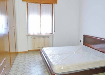 Camera da letto - Villa a Schiera via Tartaro, 32, Povegliano Veronese - foto 20