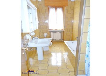 Bagno - Villa a Schiera via Tartaro, 32, Povegliano Veronese - foto 21