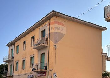 Angolo_2 - Apartment Via Montebello
3, Livorno - photo 18