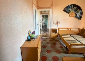 Camera da letto - Trilocale via Giuseppe Garibaldi, Comerio - foto 14