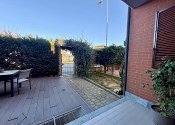 Giardino - Villa a Schiera via Don Giulio Ardizzone, 38, Carmagnola - foto 40