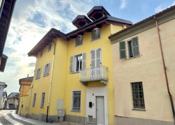 Facciata - Quadrilocale via Bianca della Valle, 2, Rivalta di Torino - foto 1