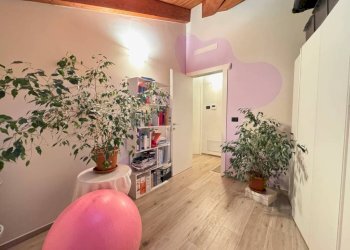 Camera da letto - Quadrilocale via Bianca della Valle, 2, Rivalta di Torino - foto 14