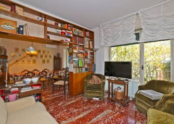 Soggiorno - Attico via Francesco Baracca, Casalecchio di Reno - foto 11