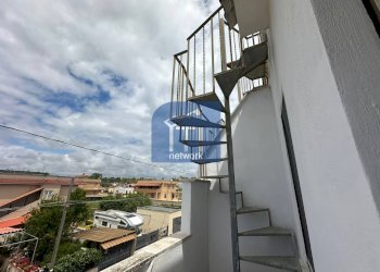 scale - Villa via dell'idrovora, Ardea - foto 20