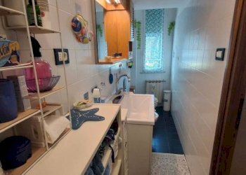 Bagno - Trilocale Genova (zona Bolzaneto) - foto 4