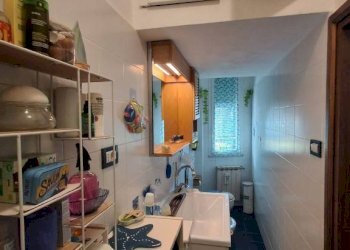 Bagno - Trilocale Genova (zona Bolzaneto) - foto 5