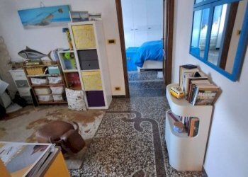 Cameretta - Trilocale Genova (zona Bolzaneto) - foto 7