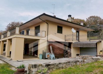 Foto 2 - Villa C.da Fontenuova, Oratino - foto 2