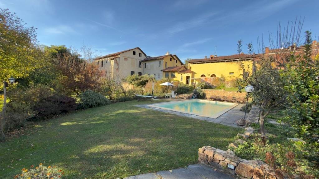 Facciata - Villa a Schiera via Giuseppe Cabrino, 123, Mongrando - foto 1