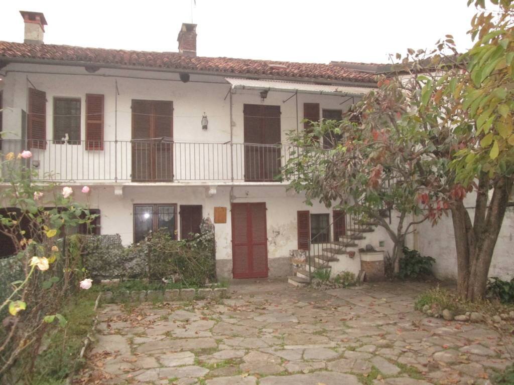 Facciata - Rustic via Giovanni Maria Palmero, 18, Moretta - photo 1