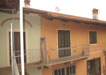 Facciata - Trilocale via Dottor Giuseppe Mogna, 4, Moretta - foto 2