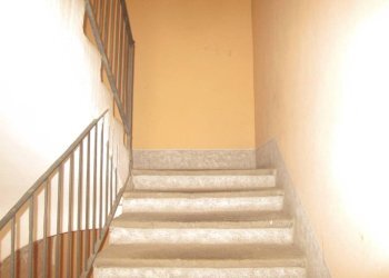 Scala - Trilocale via Dottor Giuseppe Mogna, 4, Moretta - foto 3