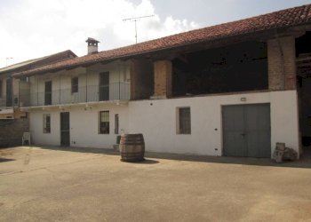 Facciata - Rustico via Saluzzo, 3, Villanova Solaro - foto 1