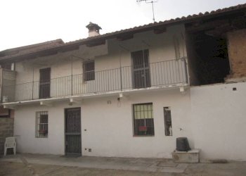 Facciata - Rustic via Saluzzo, 3, Villanova Solaro - photo 2