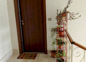 Interno palazzo - Trilocale via Monte Bracco, 15, Moretta - foto 2