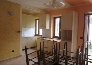 Cucina - Trilocale via Montegrappa, 4, Villafranca Piemonte - foto 3