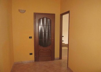 Interno appartamento - Trilocale via Montegrappa, 4, Villafranca Piemonte - foto 5