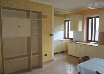 Cucina - Trilocale via Montegrappa, 4, Villafranca Piemonte - foto 9