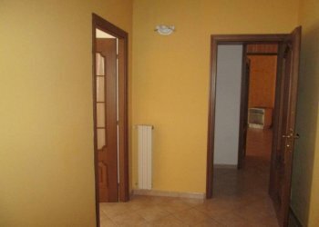 Interno appartamento - Trilocale via Montegrappa, 4, Villafranca Piemonte - foto 17