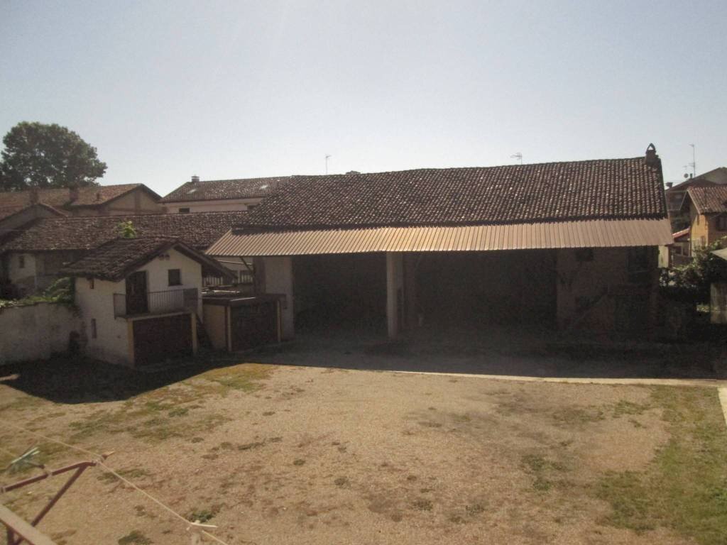 Cortile interno - Quadrilocale via Cardè, 1, Moretta - foto 2