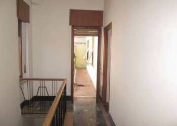 Interno palazzo - Villa via Don Vincenzo Ropolo, 6, Villafranca Piemonte - photo 18