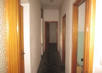 Corridoio - Villa via Don Vincenzo Ropolo, 6, Villafranca Piemonte - photo 20