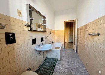 Four-room apartment Via Pellegrino Pellegrini, Novara - photo 14