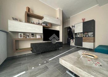 Four-room apartment Via Piemonte, Carugate - photo 4