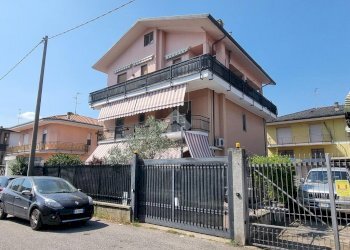 Four-room apartment Via Piemonte, Carugate - photo 45