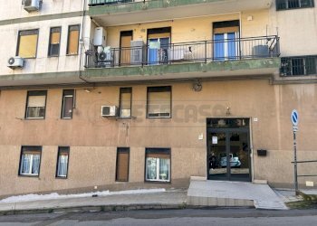 Immagine WhatsApp 2025-11-26 ore 11.02.12_260239d7 - Appartamento via Salvati 74, Caltanissetta - foto 1