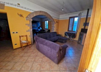 WhatsApp Image 2025-11-27 at 11.47.44 (2).jpeg - Trilocale Via Guglielmo Marconi, Grumello Cremonese ed Uniti - foto 1