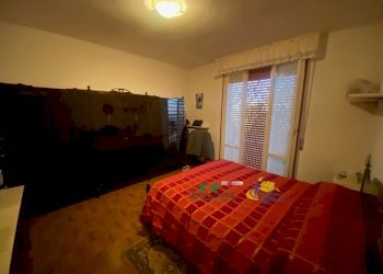 33.jpg - Casa indipendente Strada per Varano Marchesi 37, Medesano - foto 19