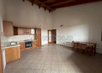 IMG_1418.jpg - Four-room apartment Ficarolo - photo 4